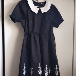 Hot Topic Black Heart Dagger Dress